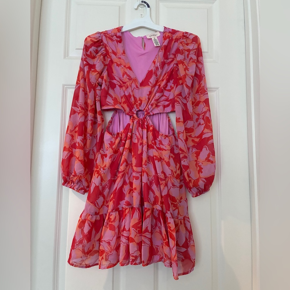 Jessica Simpson Pink‎ and Red Floral Keyhole waist Sheer Long Sleeve Dress